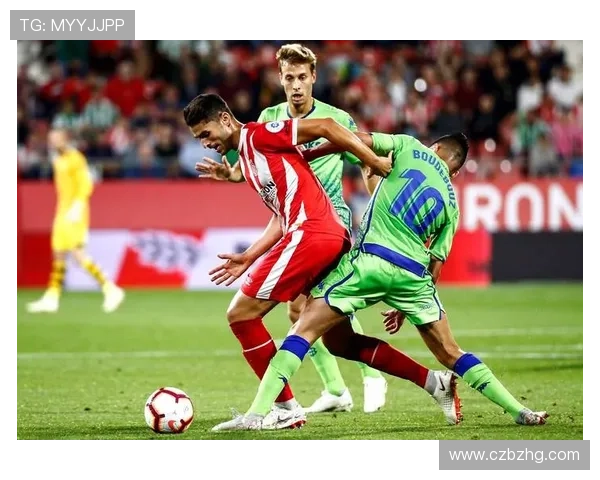 阿布德精妙传中 福尔纳尔斯头球破门助西甲比赛扳平比分